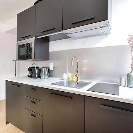 Appartement De Charme Au Coeur Du Sentier *
